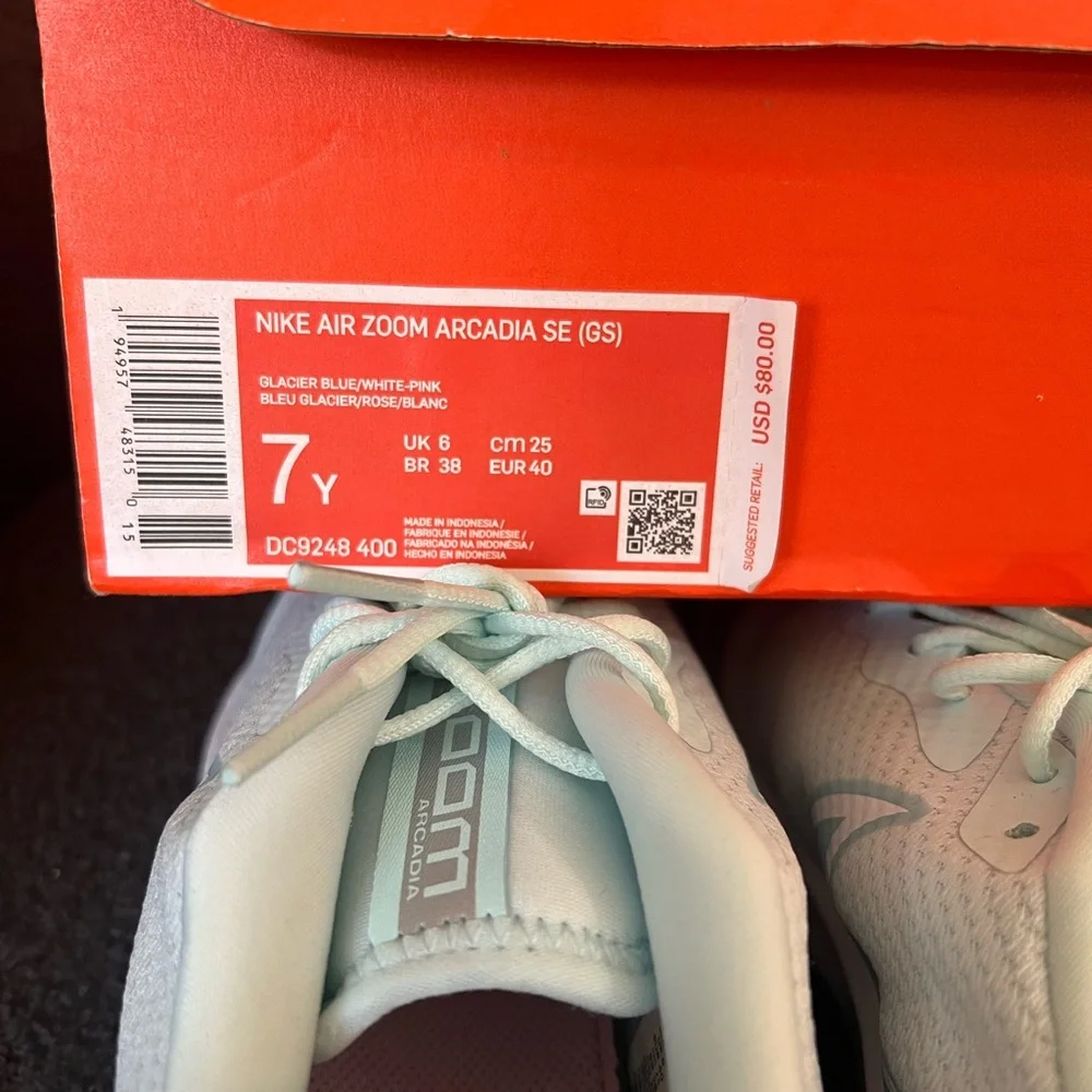 Brand New Nike Air Zoom Arcadia SE Kids Sneakers size 7 - Picture 7 of 10